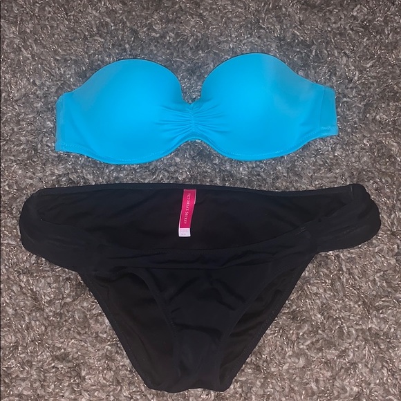 Victoria’s Secret Bikini - Picture 1 of 5